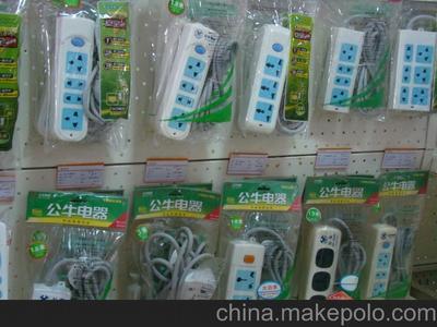 公牛系列插座图片大全及金属材料选购指南